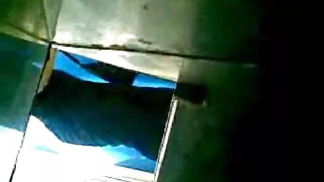 Déjame tratar tu palpitante polla bien xoxos peludos JOI