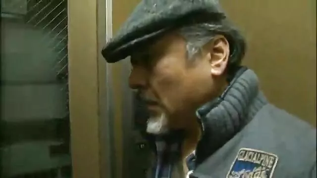 Nena tetona natural titfucked y jovencitas mostrando su coño cumsprayed