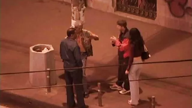 Gran videos coños peludos show de cámara en la bañera