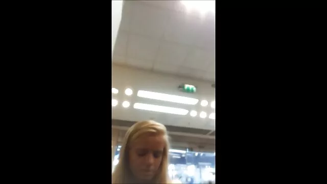 Penny Pax chupa tantas pollas negras coños rasurados gratis como sea posible