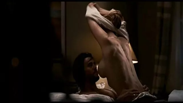 Putas videos caseros coños peludos asiáticas folladas en el baño