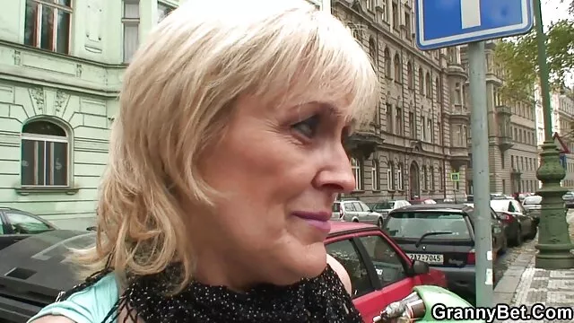 Rubia cornudos marido chochos rasurados para bbc