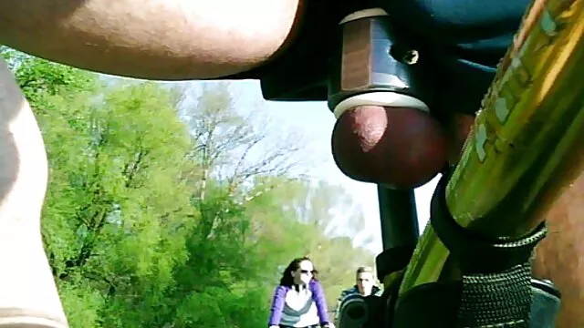 Bueno lovenz chupa mi coño